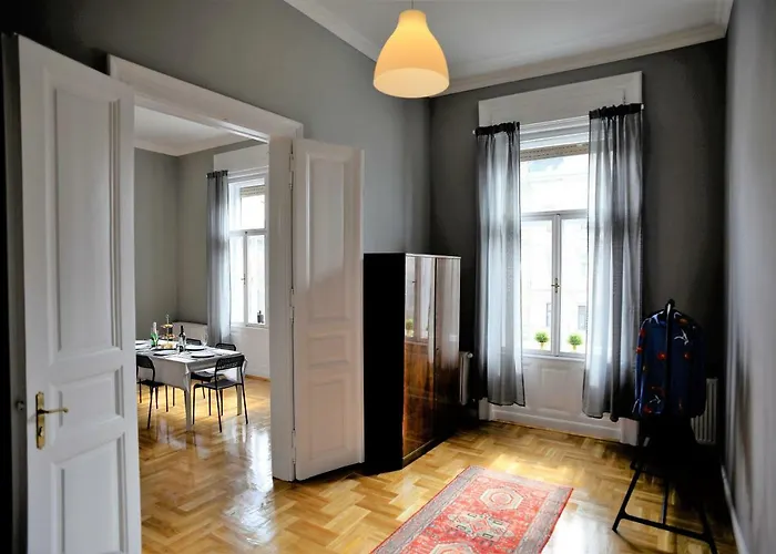 Budapest Danube Panorama Apartment